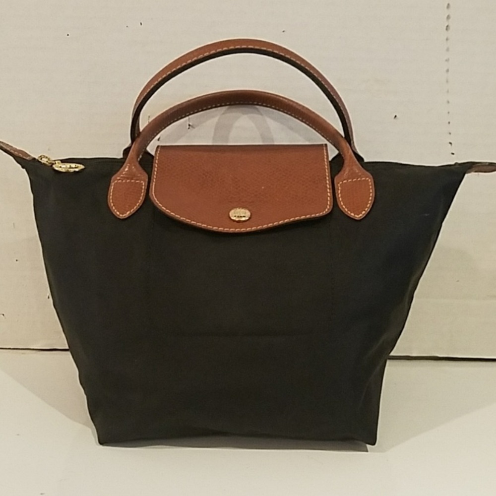 Longchamp purse